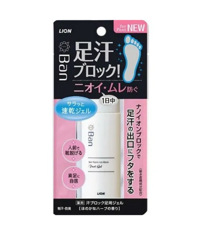 Быстросохнущий ионный дезодорант-гель для НОГ "Ban Sweat-Blocking Foot Gel" блокирующий потоотд. и  запахи (аромат трав)  LION, 40 мл, Япония
